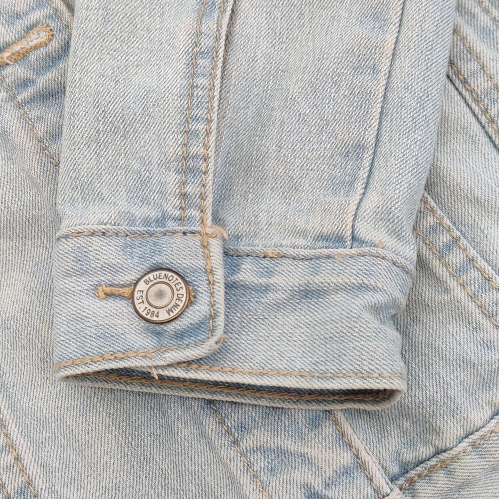 BLUENOTES boyfriend fit light blue embroidered denim jacket oversized XS - Picture 10 of 10